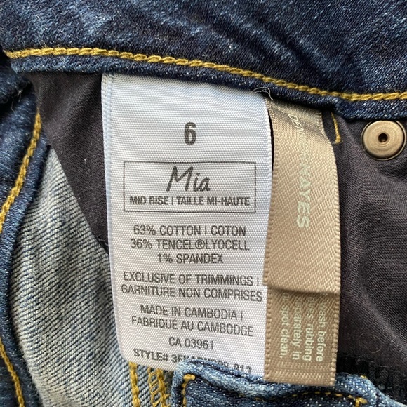 Denver Hayes Mia mid rise, blue jeans. Ankle straight leg. Size 6 - Picture 5 of 6